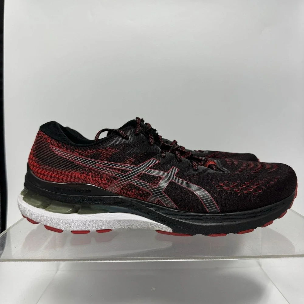 ASICS Gel Kayano 28 Black Red 1011B188 Running Shoes Men's Size 11.5 WIDE